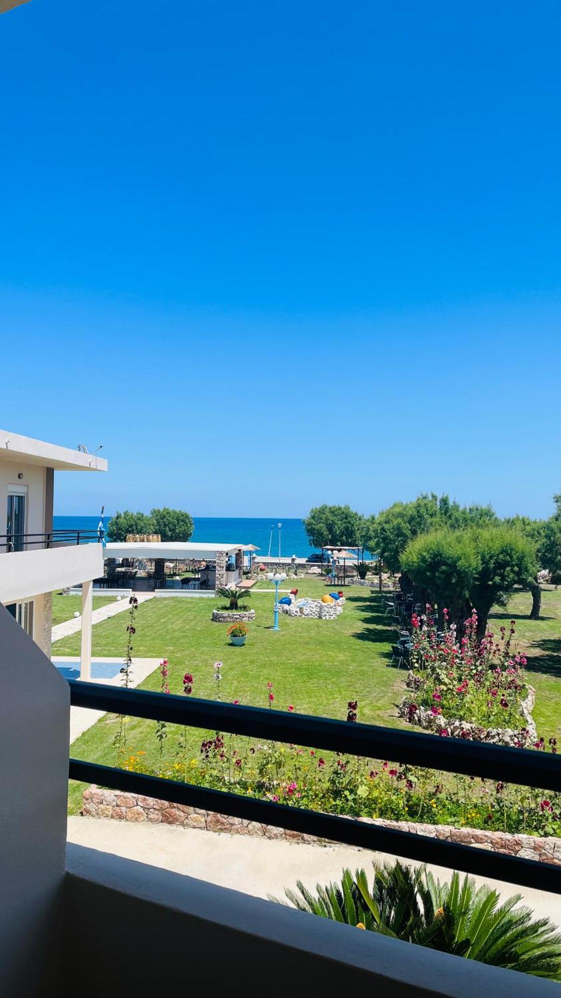 Al Mare Apartments Afantou Bagian luar foto