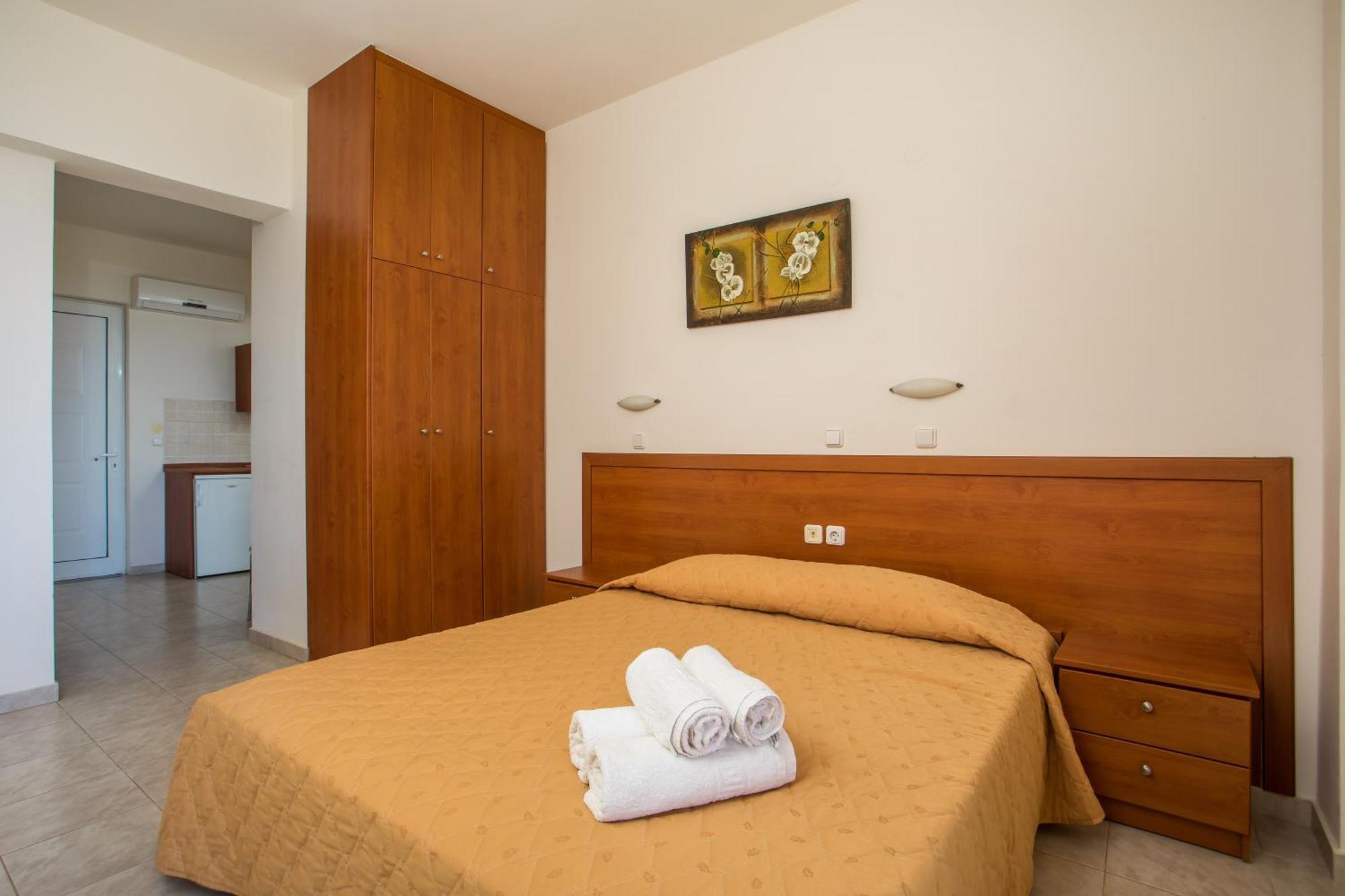 Al Mare Apartments Afantou Bagian luar foto