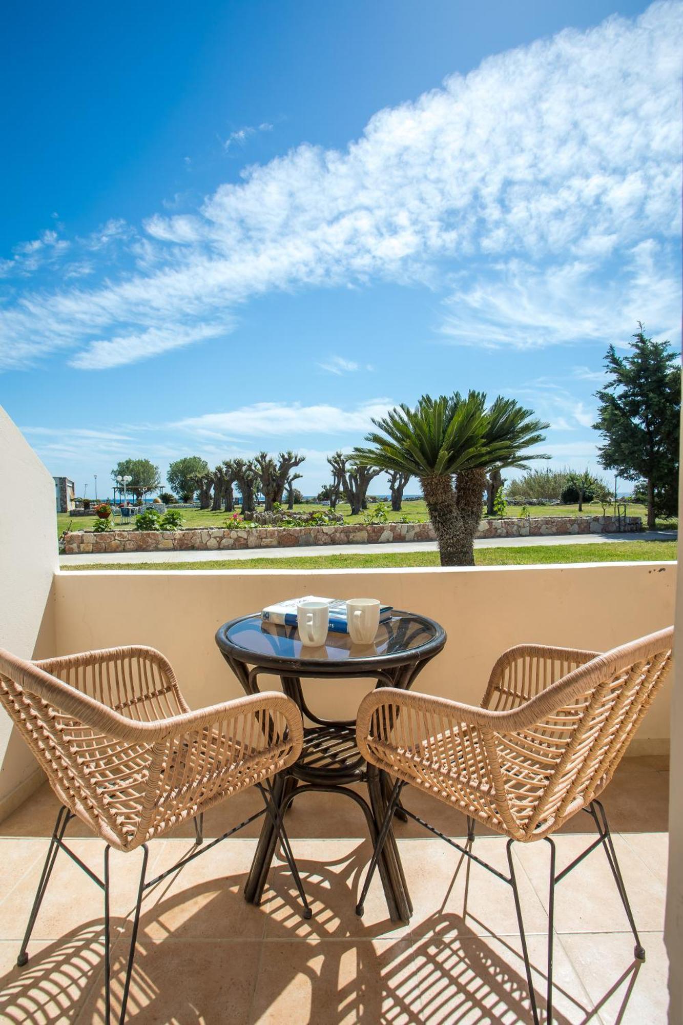Al Mare Apartments Afantou Bagian luar foto