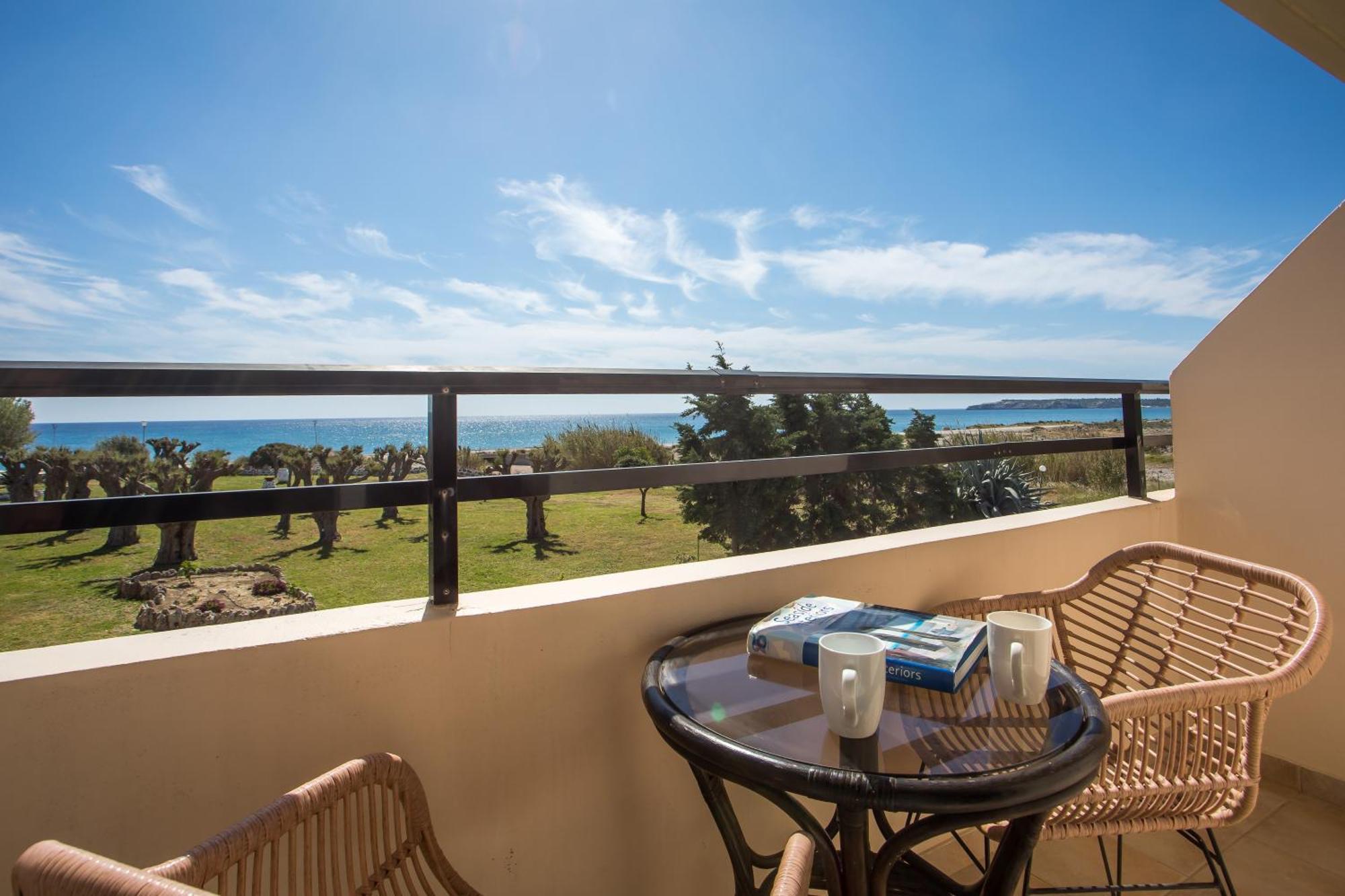 Al Mare Apartments Afantou Bagian luar foto