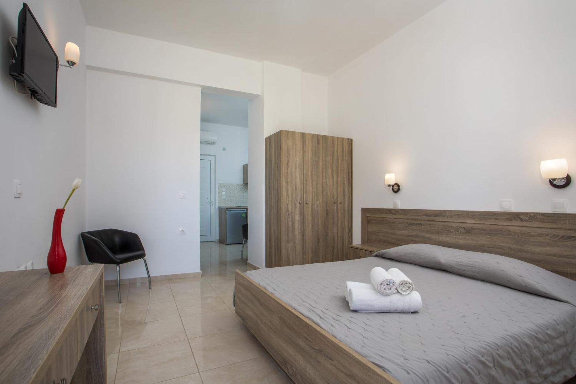 Al Mare Apartments Afantou Bagian luar foto
