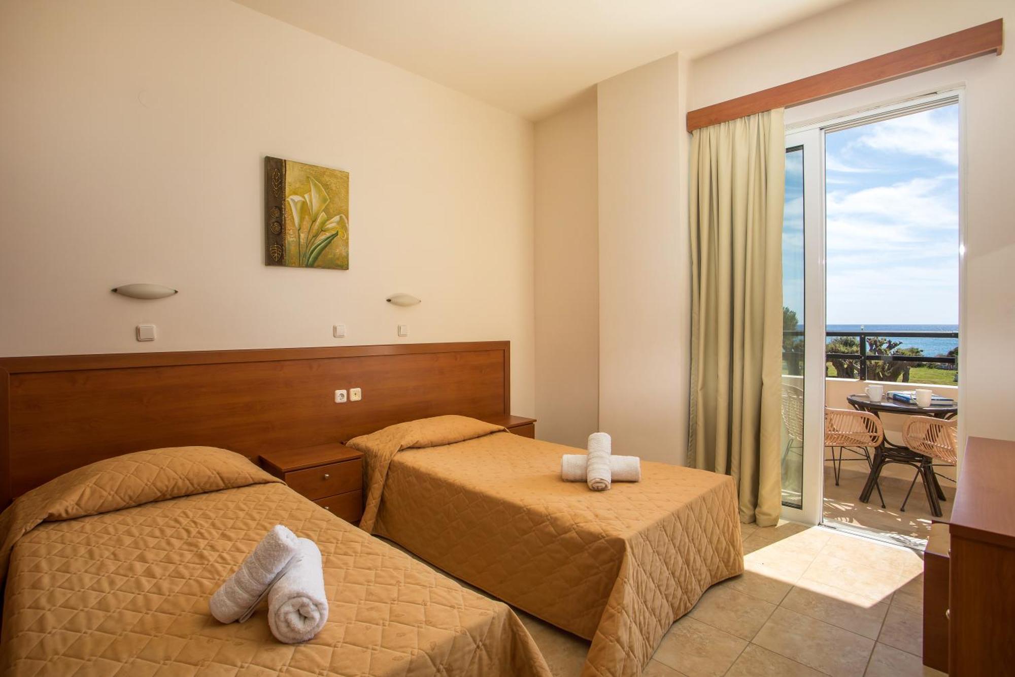 Al Mare Apartments Afantou Bagian luar foto