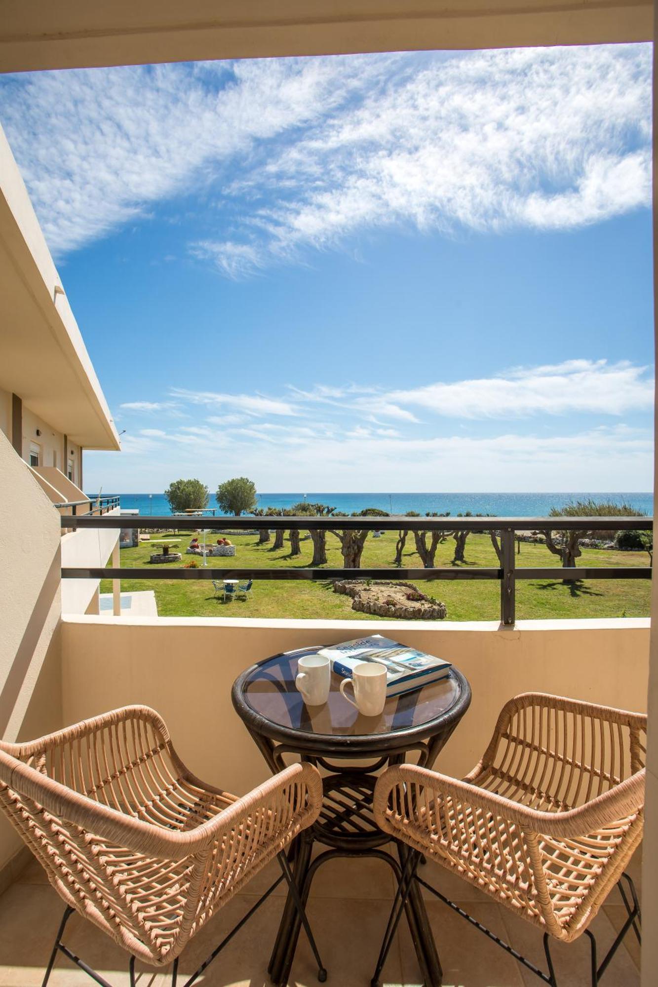 Al Mare Apartments Afantou Bagian luar foto