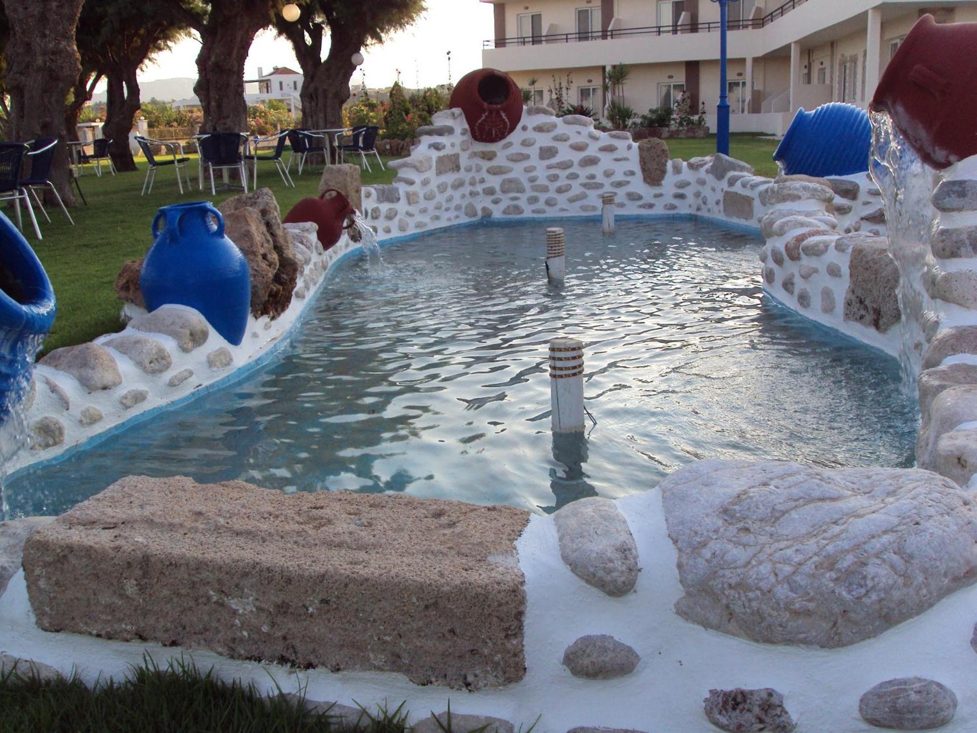 Al Mare Apartments Afantou Bagian luar foto